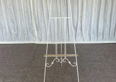 Cream Easel | County Marquees